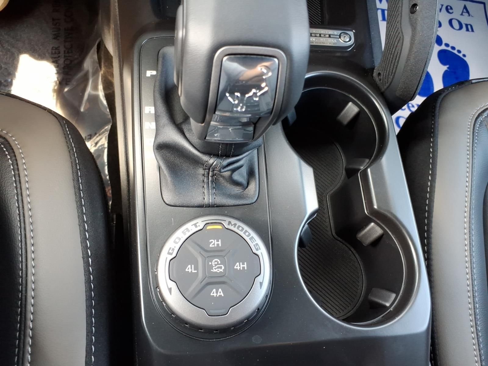 New 2026 Avalanche Gray Ford Outer Banks® image 22