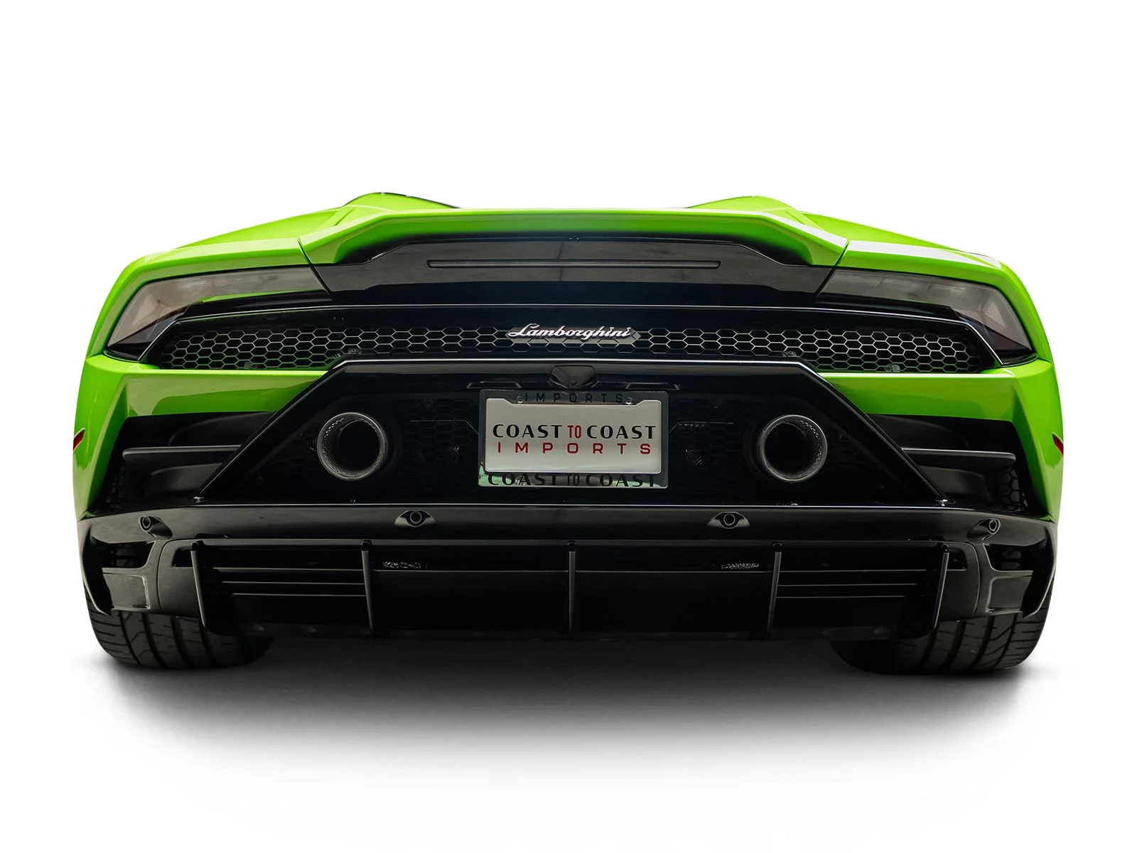 Used 2024 Green Lamborghini Base image 17