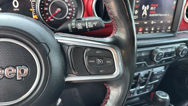 Used 2022 White Jeep Unlimited Rubicon image 30