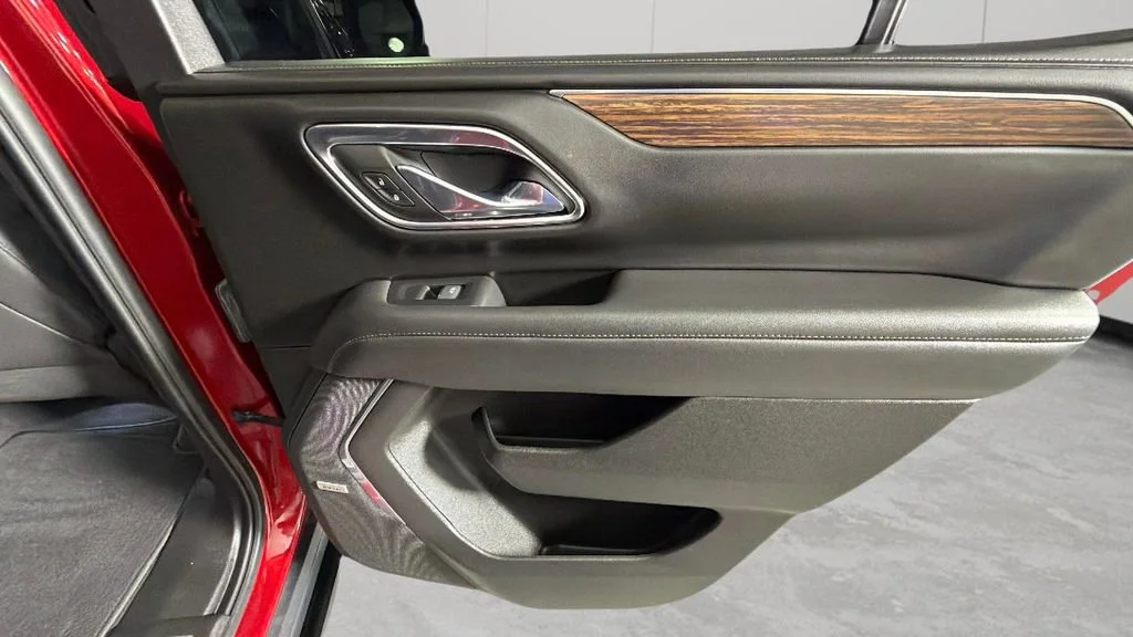 Used 2023 Radiant Red Tintcoat Chevrolet High Country image 37
