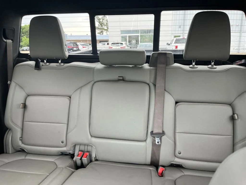 Used 2019 Gray GMC SLT image 20