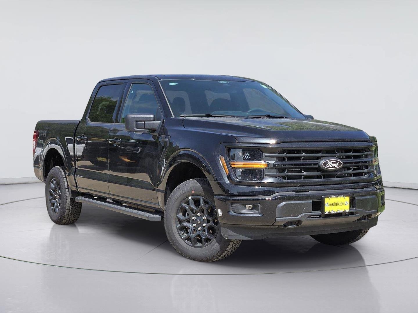New 2026 Agate Black Metallic Ford XLT image 1