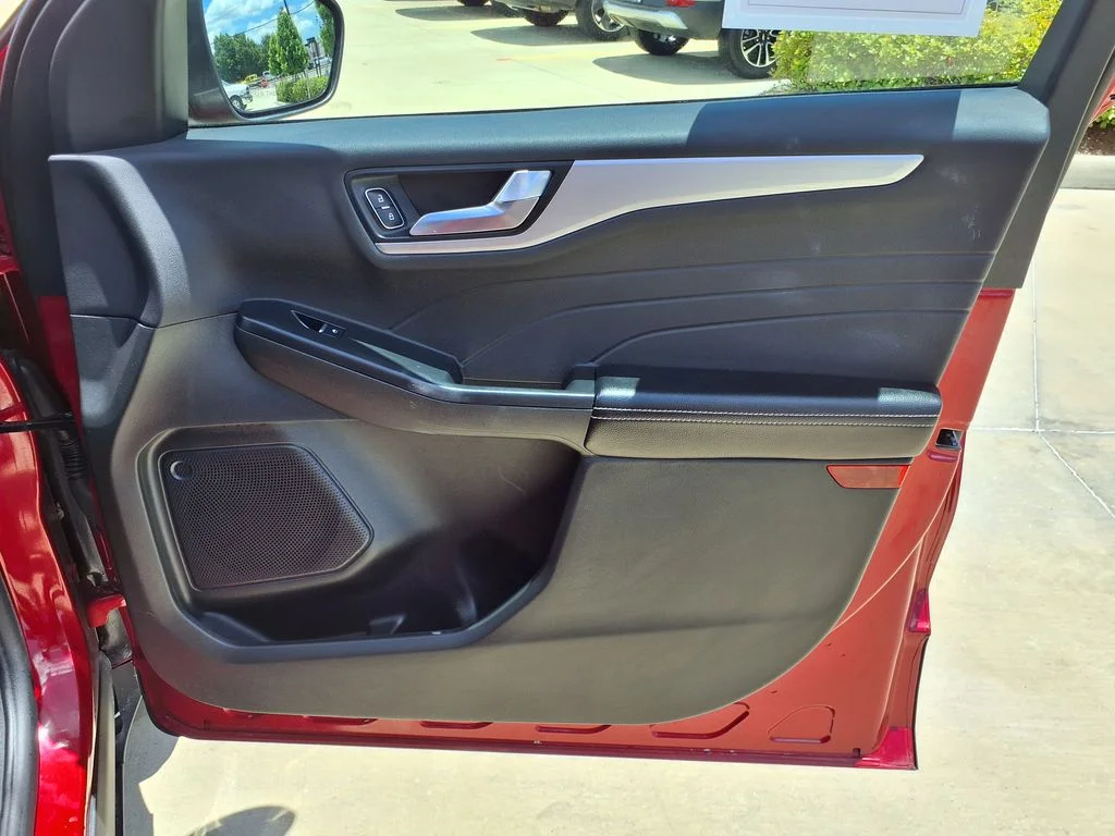 Used 2025 Red Ford Platinum image 22