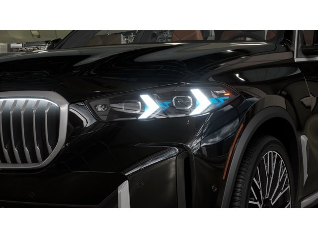 New 2026 Black Sapphire Metallic BMW xDrive40i image 6