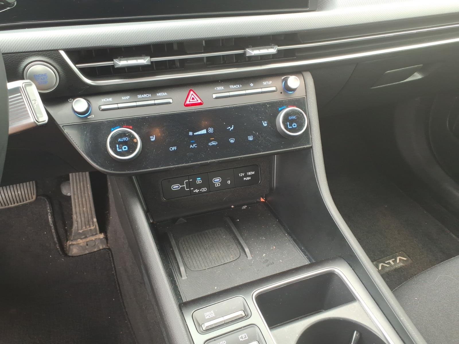 2026 Hyundai Sonata SEL - Photo 26