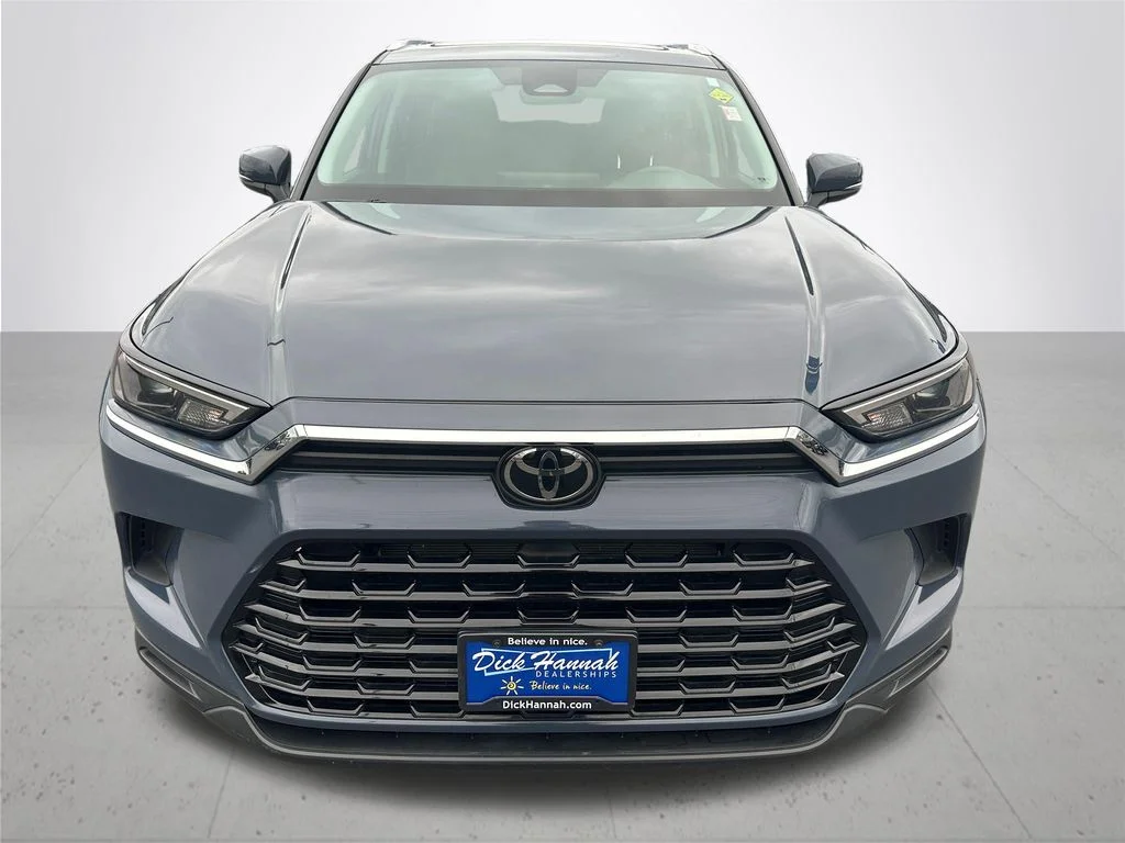 Certified Used 2025 White Toyota XLE image 3