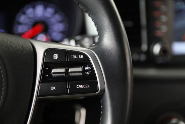 Used 2019 White Kia 2.4L LX image 7