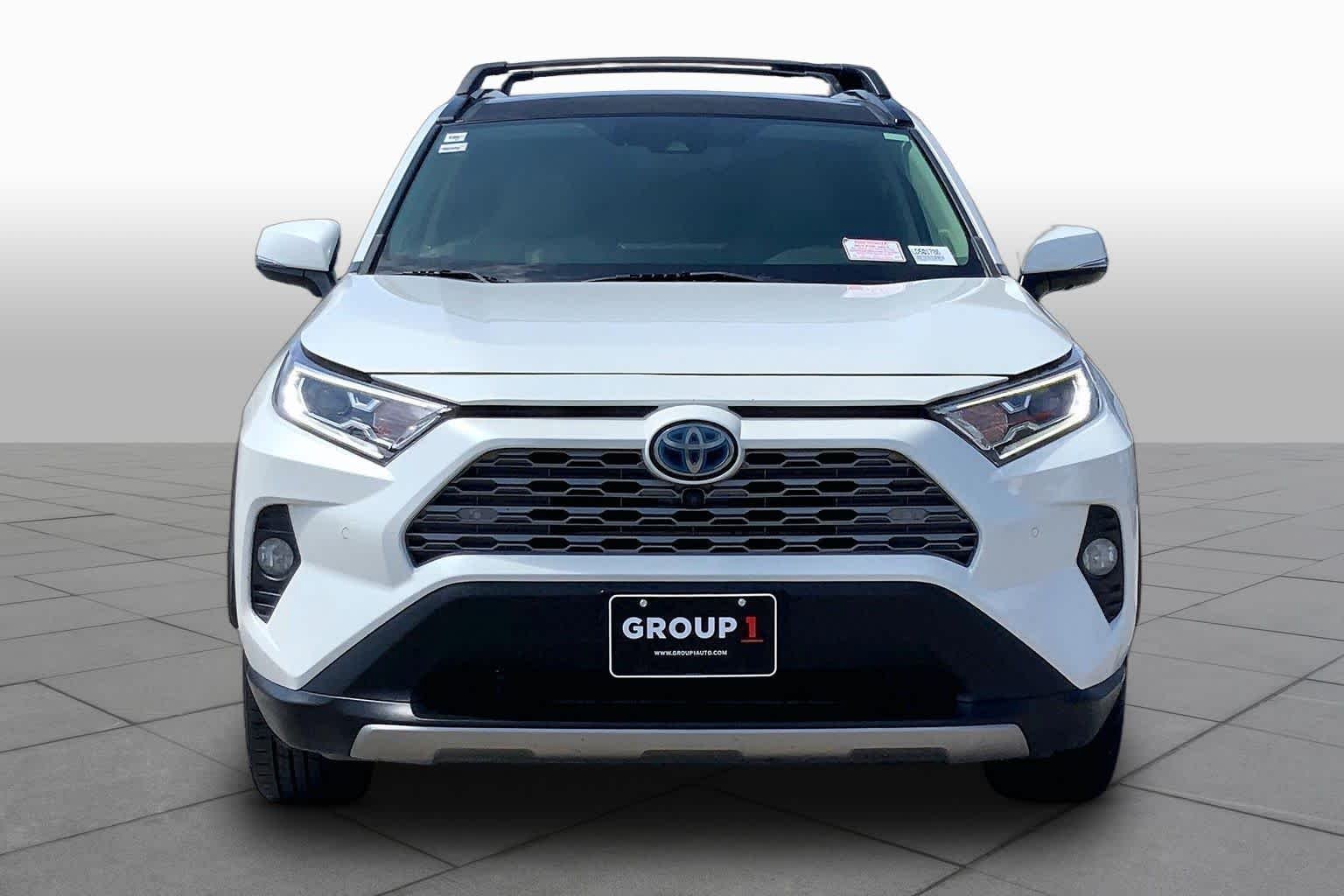 Used 2020 Blizzard Pearl Toyota Hybrid Limited image 4