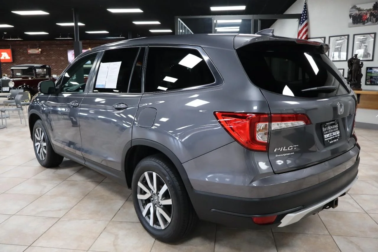 Used 2019 Modern Steel Metallic Honda EX image 3