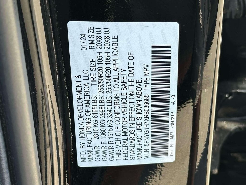Used 2024 Black Honda Touring image 17