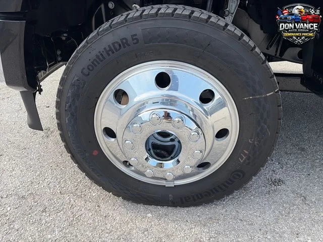 New 2026 Agate Black Metallic Ford F-450® King Ranch® image 29