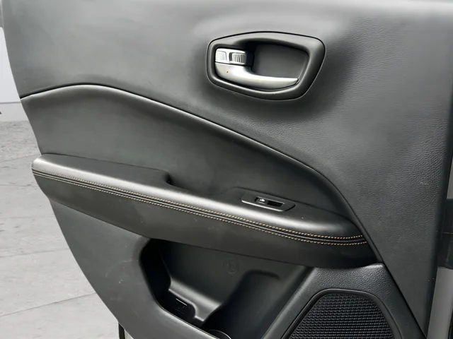 Used 2020 Gray Jeep Limited image 13