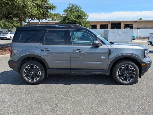 Used 2025 Carbonized Gray Metallic Ford Outer Banks image 2