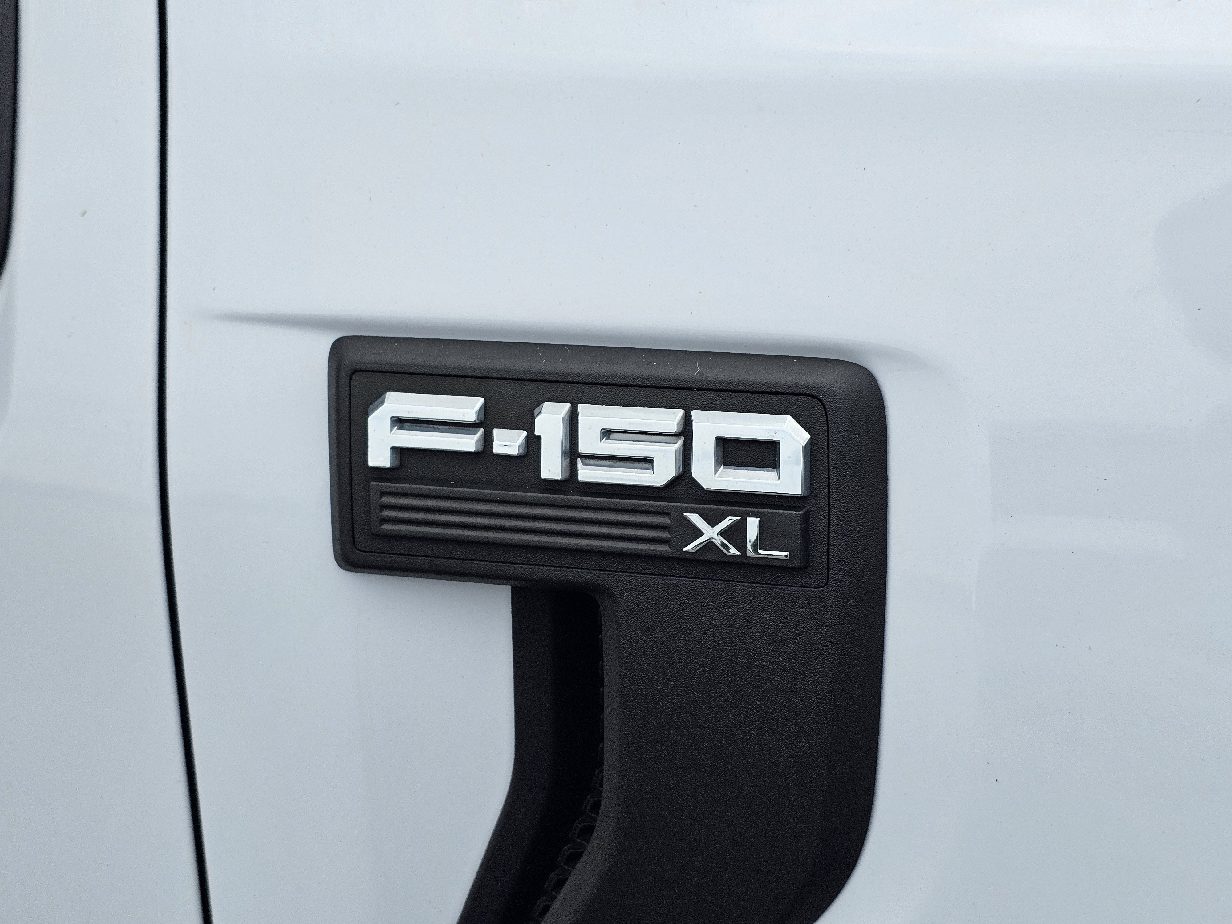 2021 Ford F-150 XL - Photo 7