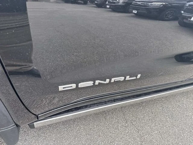 Used 2024 Black GMC Denali image 13