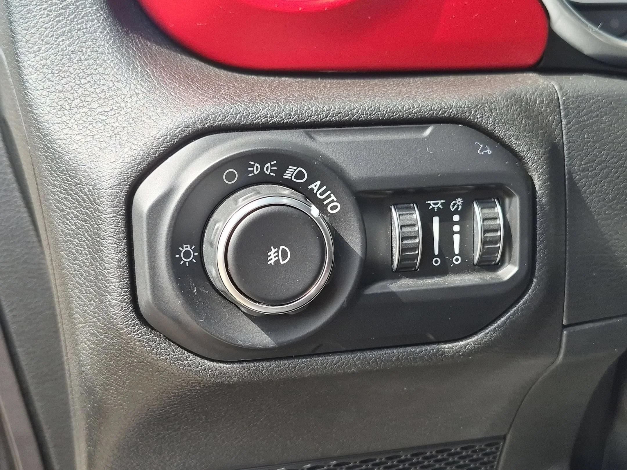 Used 2021 Gray Jeep Unlimited Rubicon image 22
