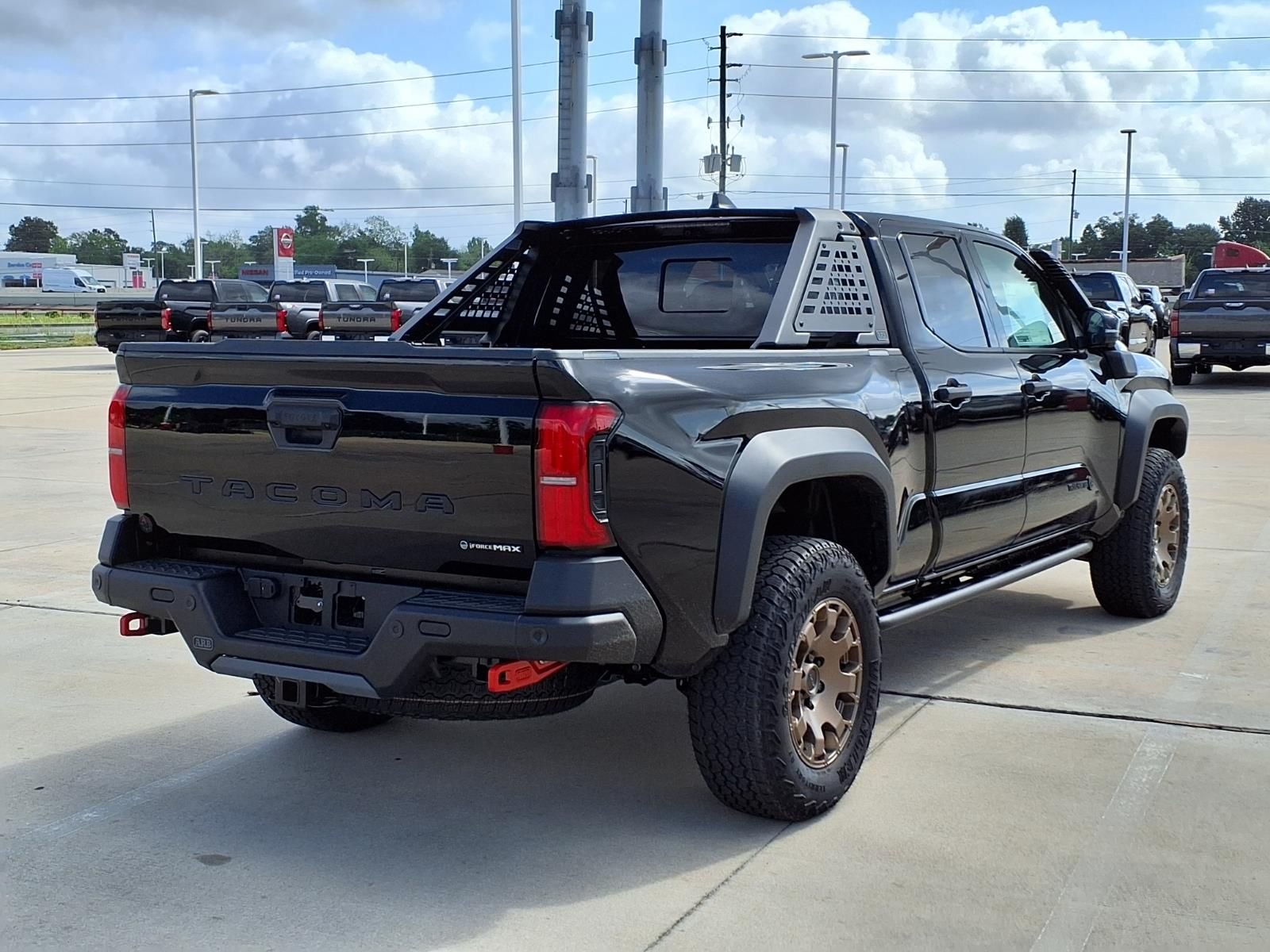 2026 Toyota Tacoma Trailhunter - Photo 6