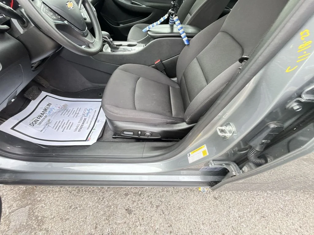 Used 2024 Gray Chevrolet LT image 12