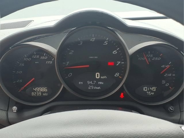 Used 2007  Porsche Y image 11