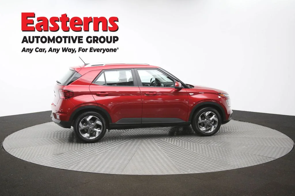 Used 2025 Red Hyundai SEL image 45