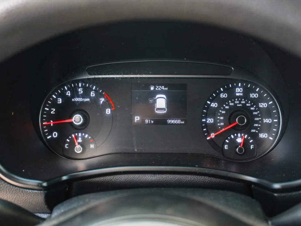 Used 2021 Gravity Gray Kia S image 15
