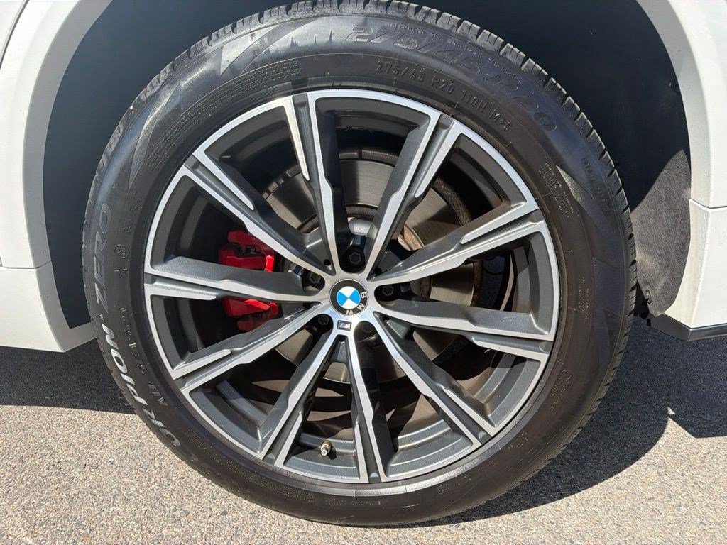 Used 2023 Mineral White Metallic BMW M50i image 10