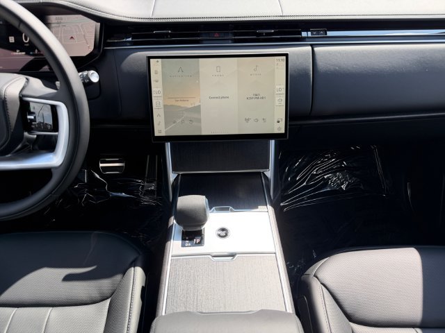 New 2026 Carpathian Grey Land Rover SE image 15