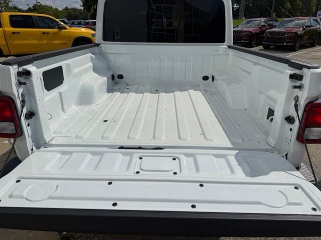 New 2026 Bright White Clear-Coat Exterior Paint Jeep 85th Anniversary Edition image 23