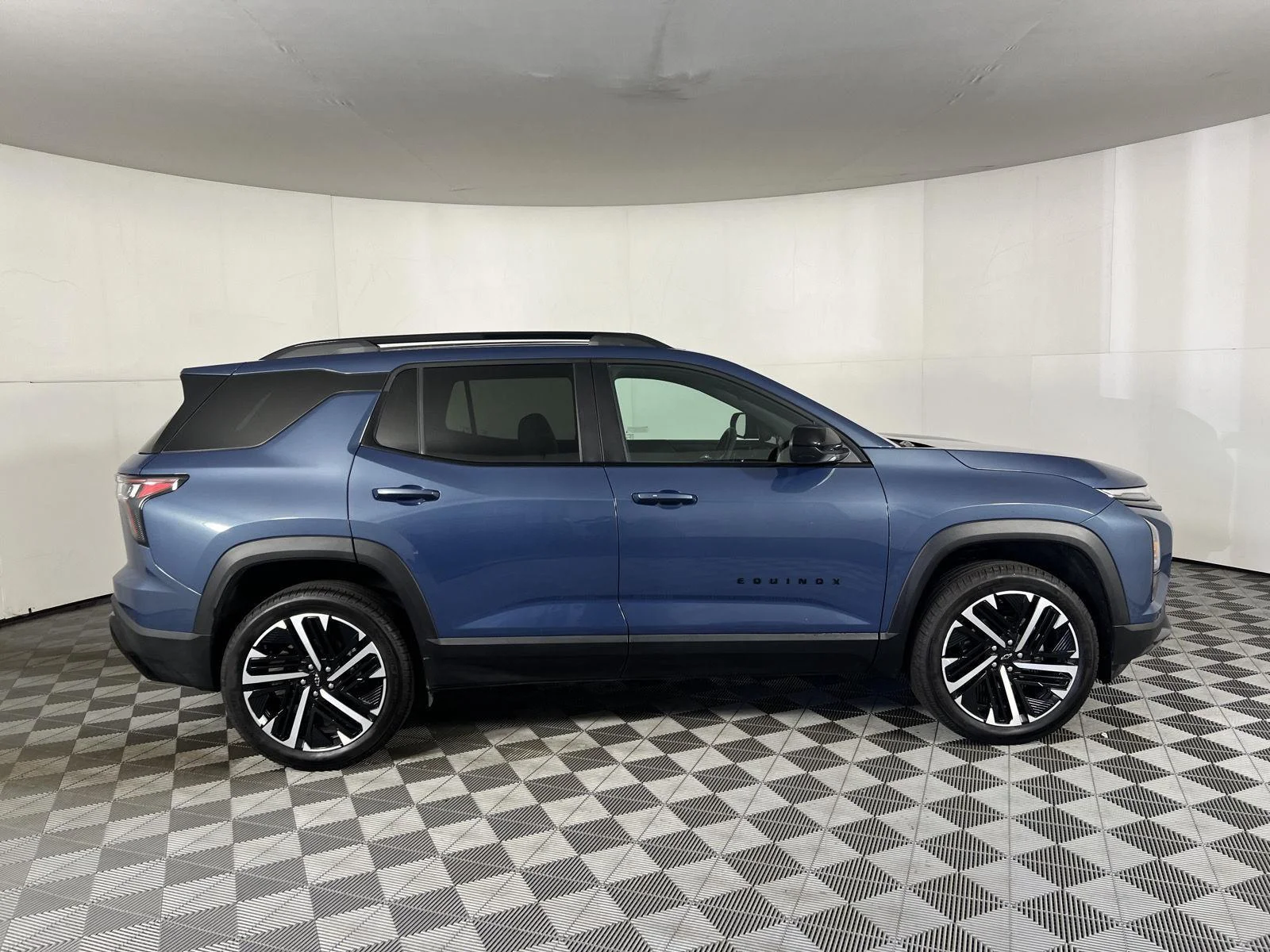 Used 2026 Lakeshore Blue Metallic Chevrolet AWD RS image 27