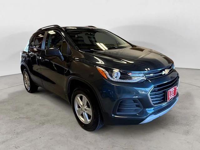 Used 2021 Gray Chevrolet LT image 8