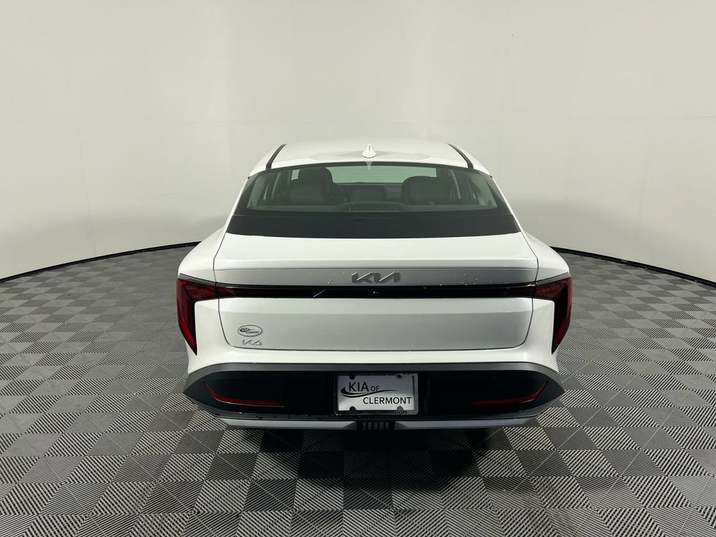 New 2026 Snow White Pearl Kia LXS image 4