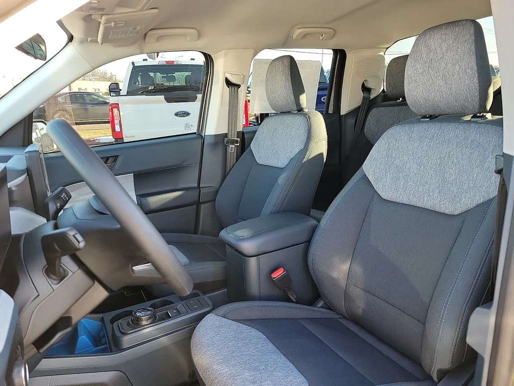 New 2026 Carbonized Gray Metallic Ford XLT image 11