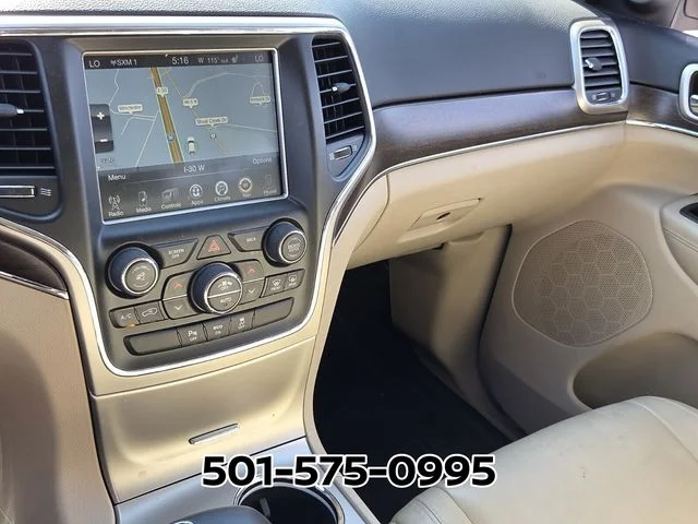 Used 2015 Beige Jeep Limited image 26