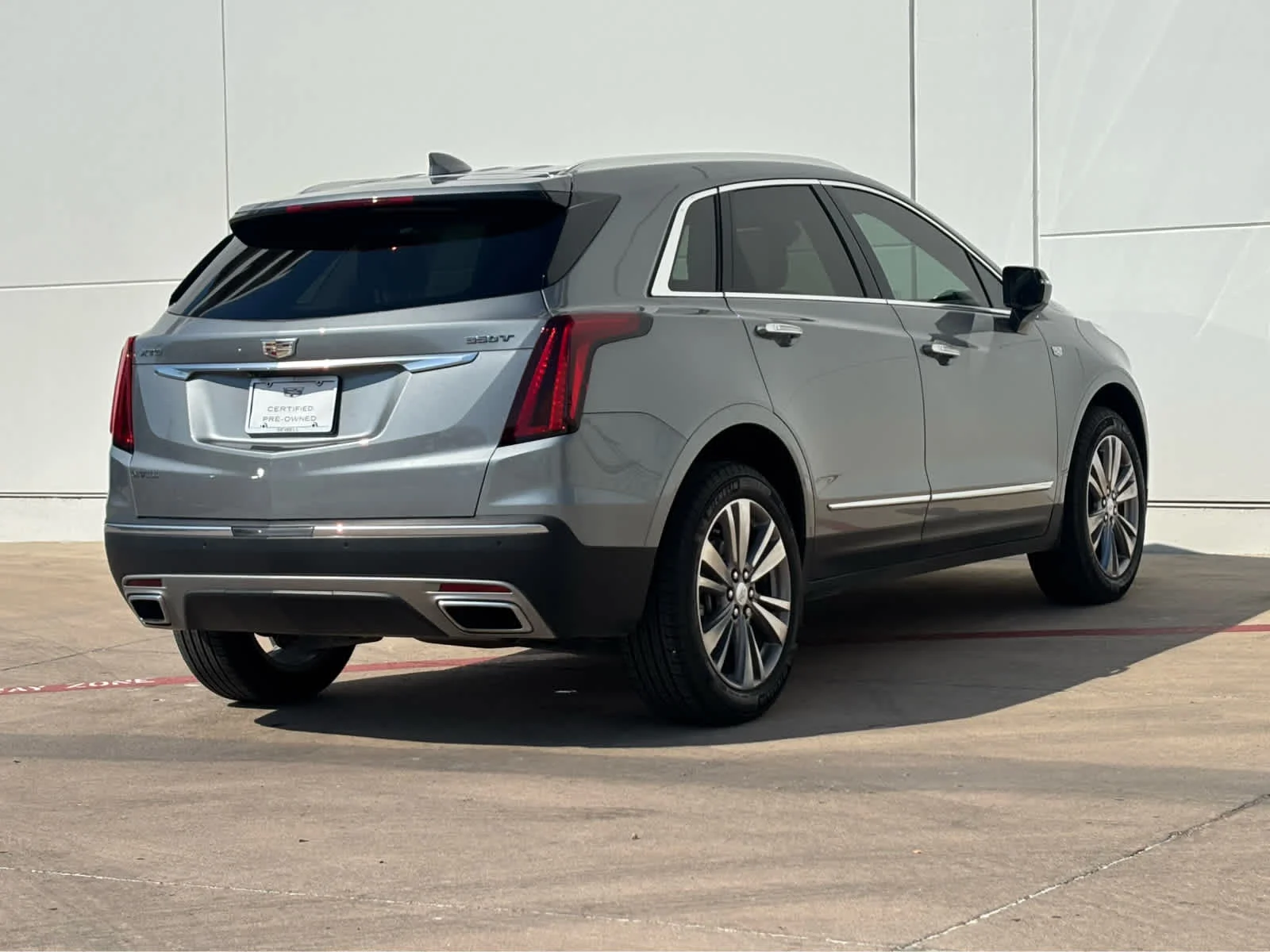 Used 2024 Argent Silver Metallic Cadillac Premium Luxury image 4