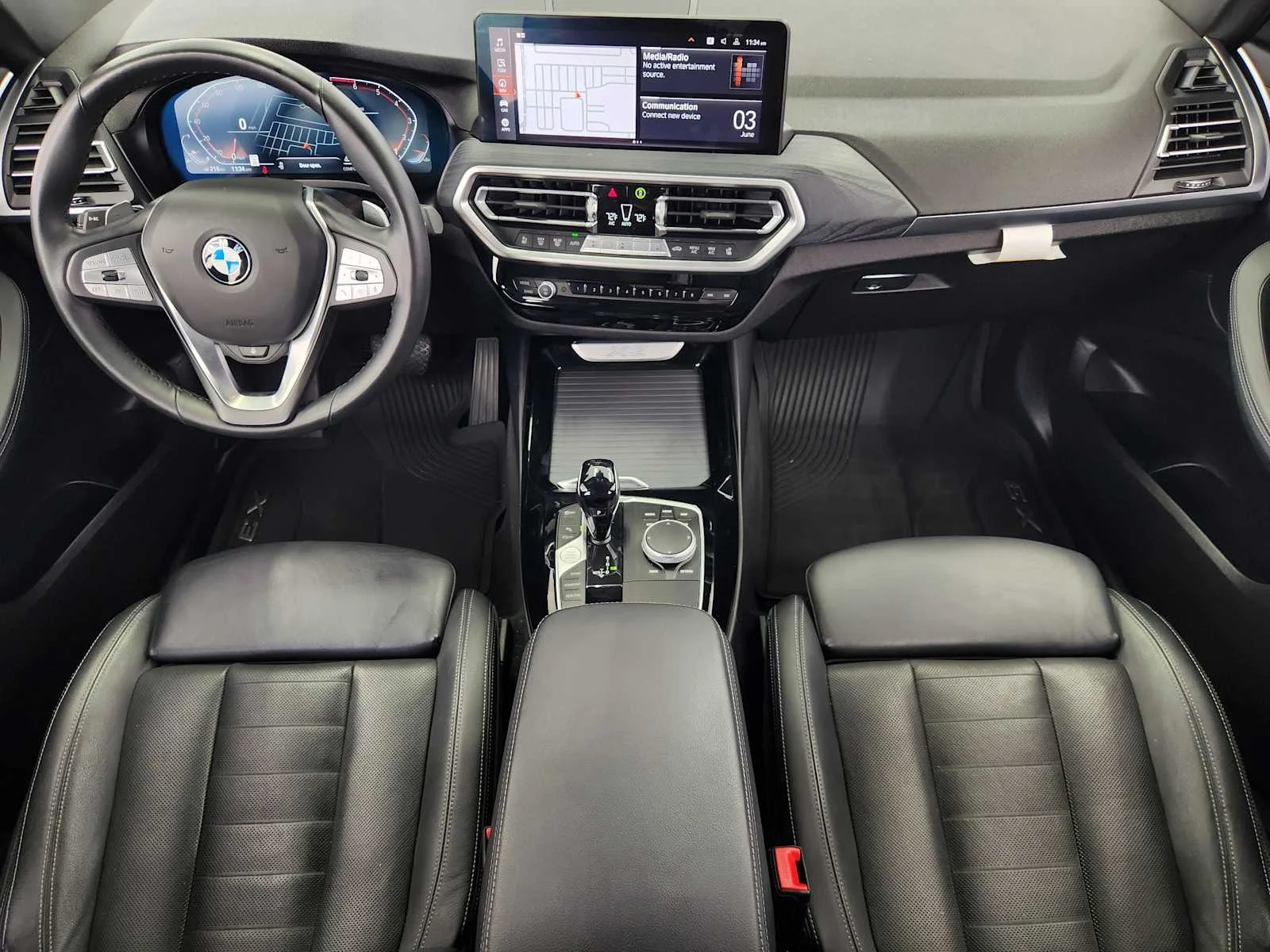 Used 2022 Black Sapphire Metallic BMW sDrive30i image 18