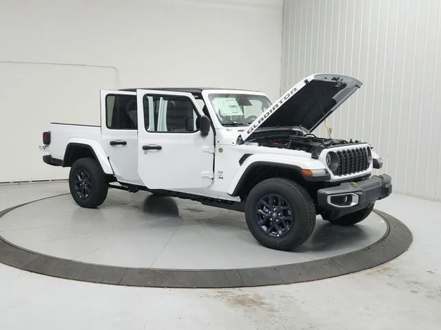 New 2026 Bright White Clear-Coat Exterior Paint Jeep 85th Anniversary Edition image 9