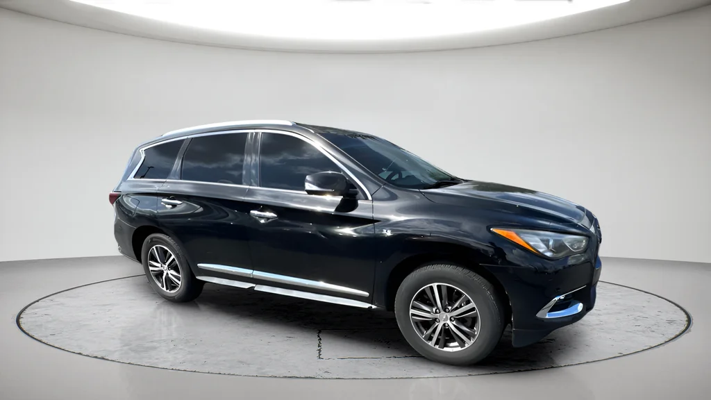 Used 2017 Black INFINITI Base image 2