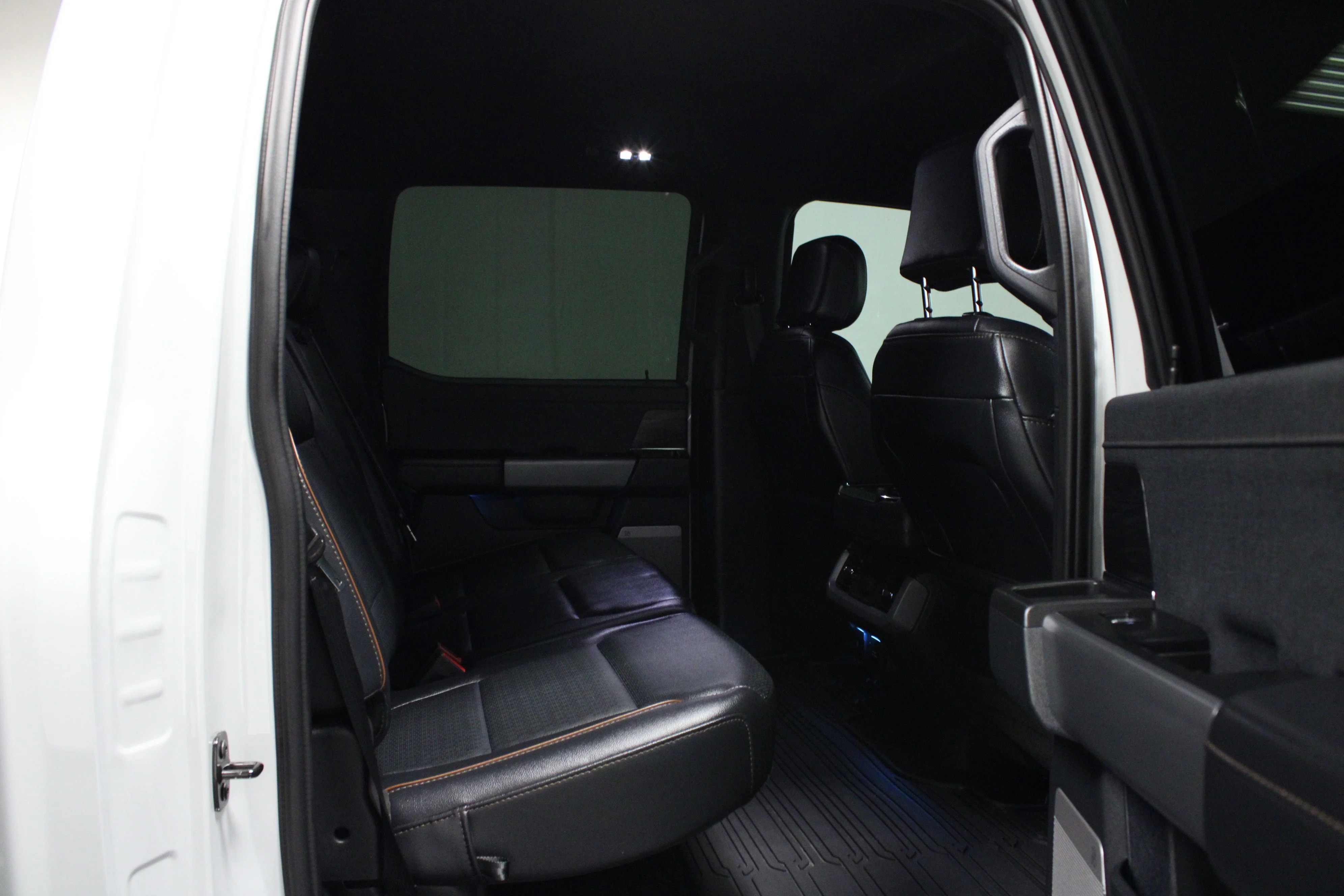 Used 2024 Avalanche Ford LARIAT image 15