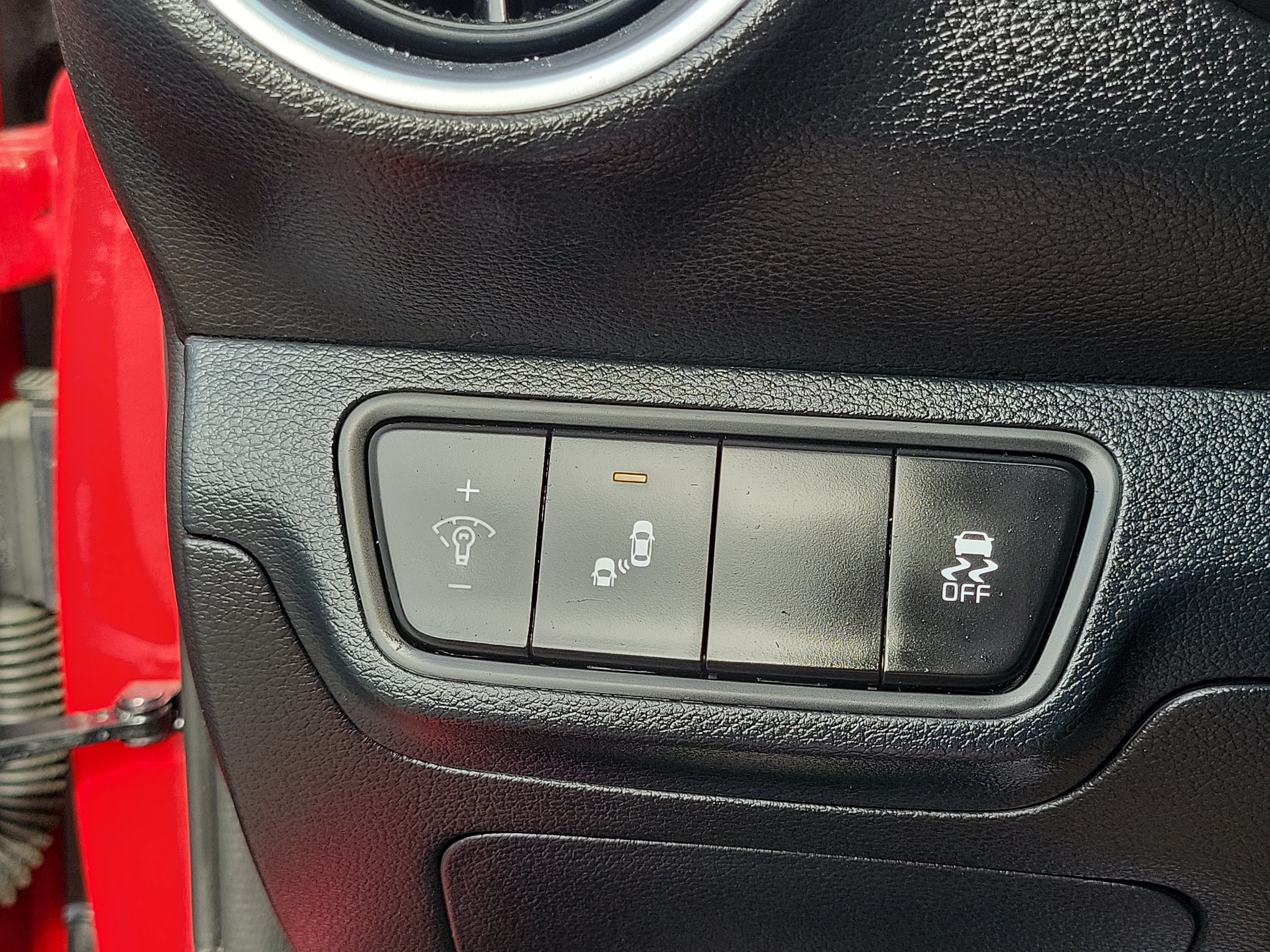 2024 Kia Forte GT-Line - Photo 14