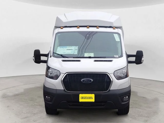 New 2024 Oxford White Ford Base image 8