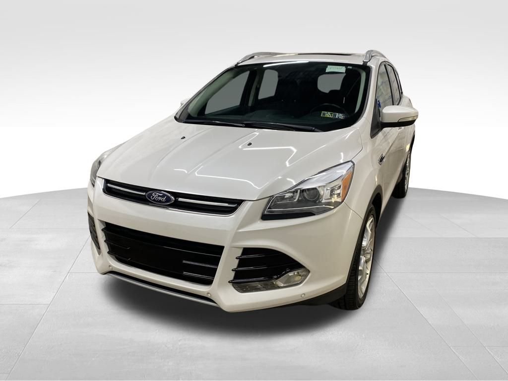 2015 Ford Escape Titanium photo 2