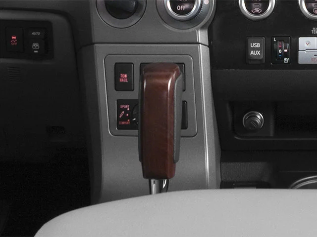 Used 2014 Blizzard Pearl Toyota Platinum image 13