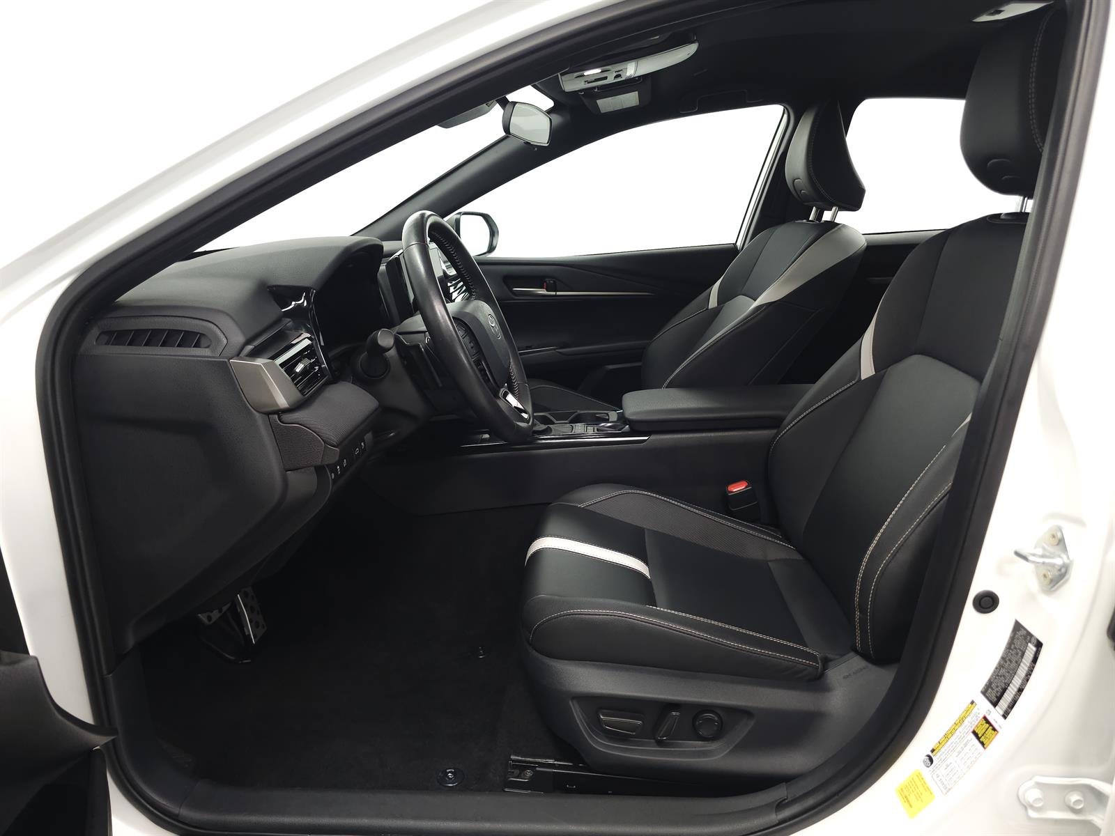 Certified Used 2025 White Toyota SE image 4