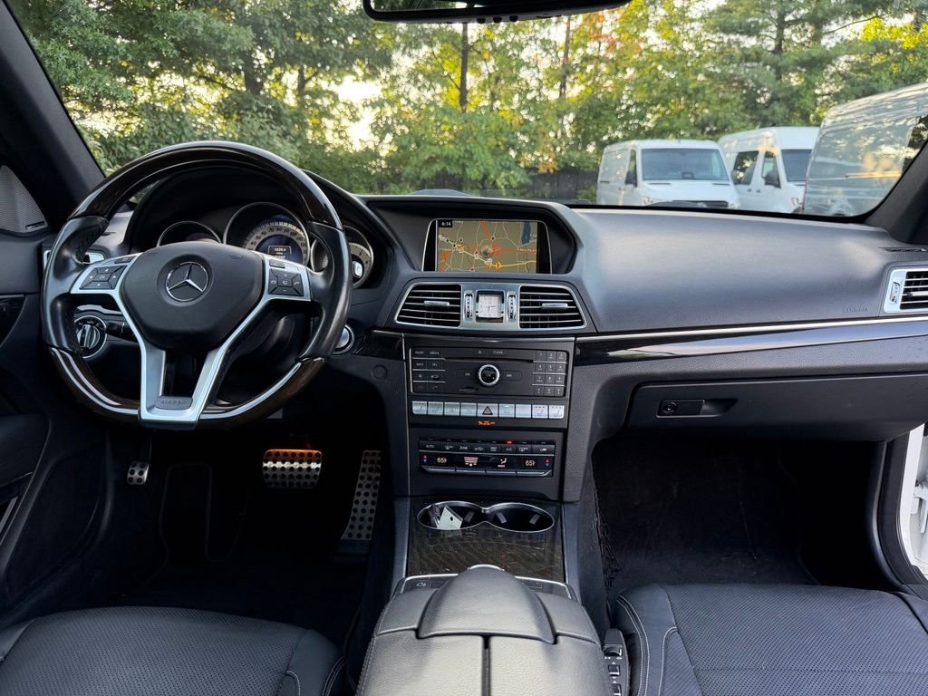 Used 2016 White Mercedes-Benz E 400 image 11