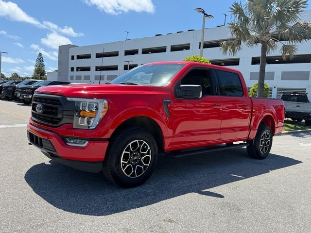 Used 2023 Red Ford XLT image 3