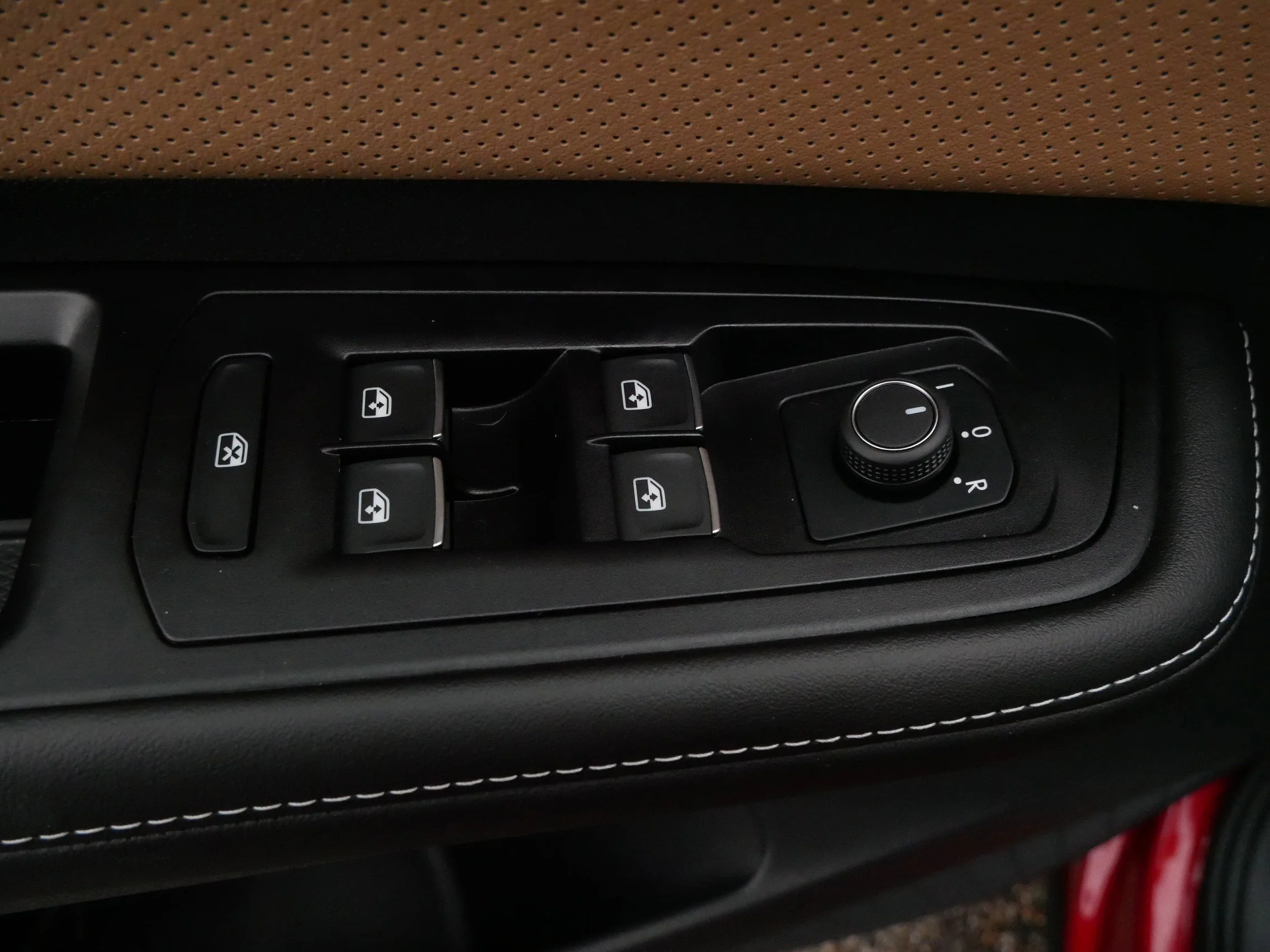 2025 Volkswagen Atlas Cross Sport SEL R-LINE - Photo 21