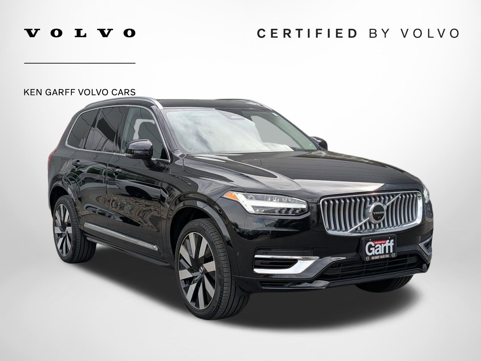 2023 Volvo XC90 T8 Recharge Ultimate Bright Theme 4WD's photo
