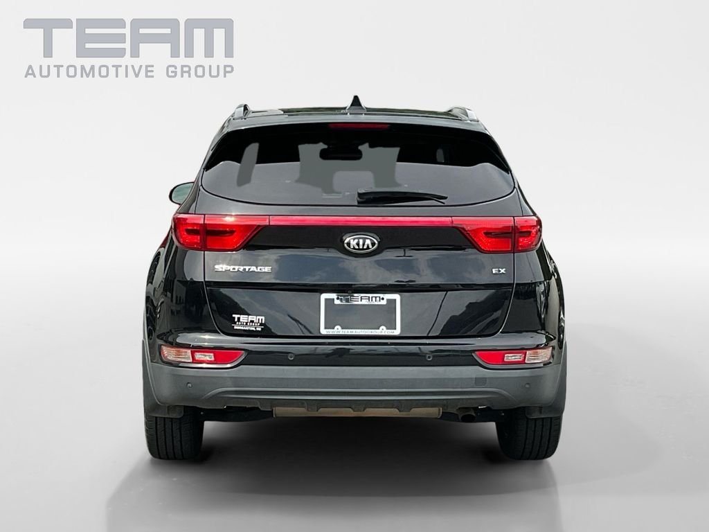 Used 2018 Red Kia EX image 6