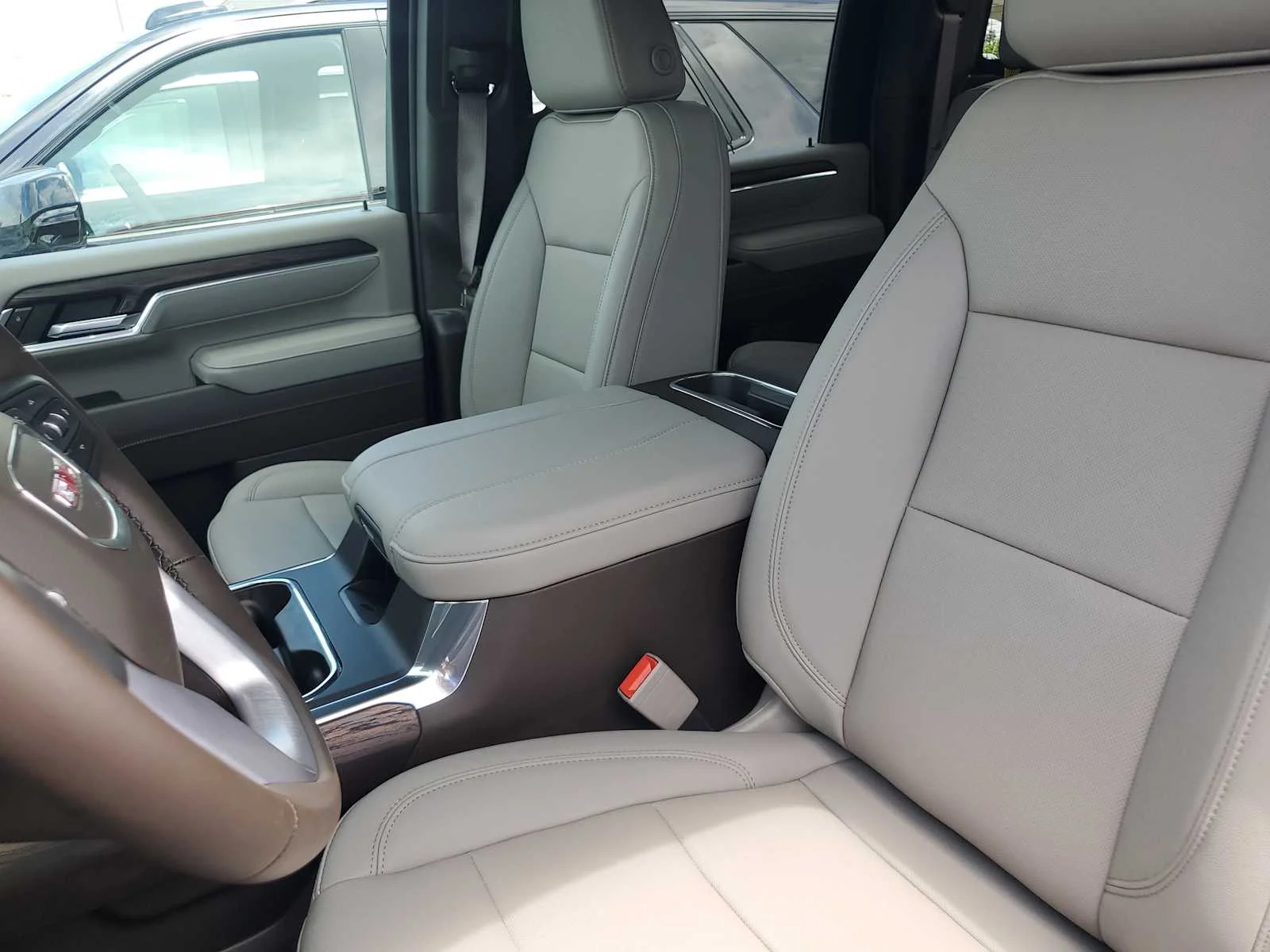 New 2026 Volcanic Red Tintcoat GMC SLT image 17