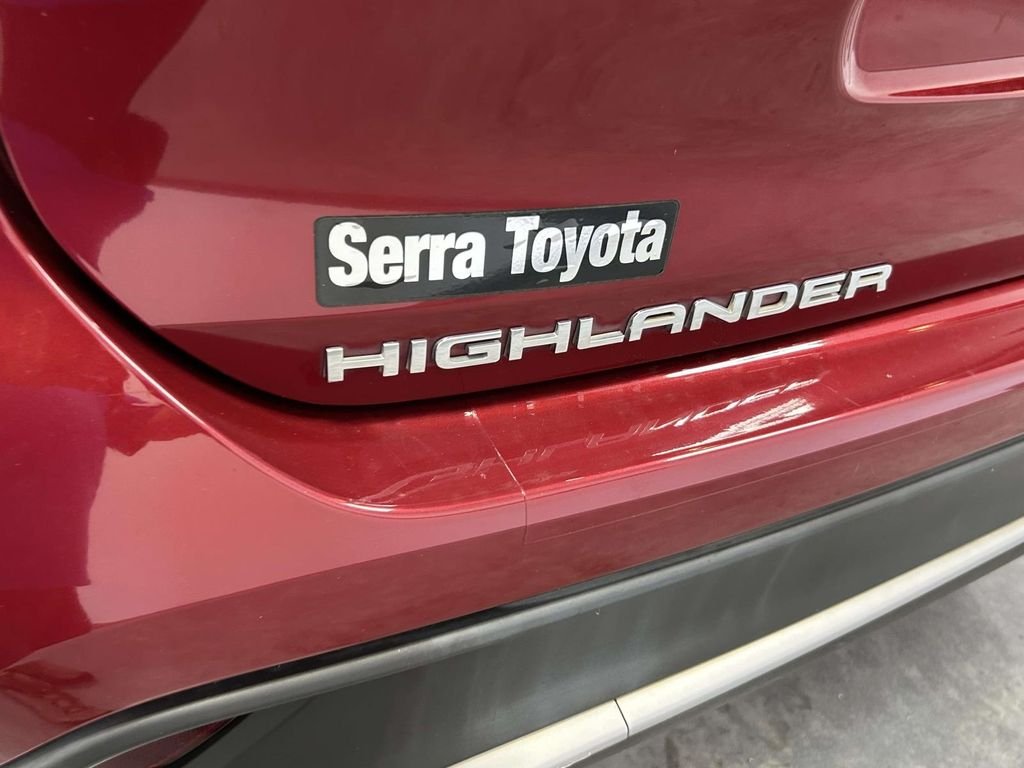 Used 2021 Red Toyota XSE image 10
